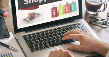 Consistentie in verzendopties: hoe houd je je webshop efficiënt en klantvriendelijk?