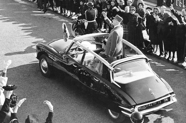 Charles-de-Gaulle-Owed-His-Life-To-A-Car